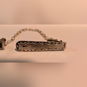 Vintage Sweater Clip